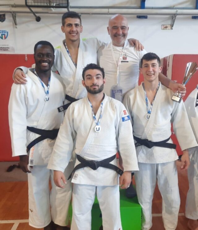 CNU 2023 – Judo: Medaglia d’argento per la squadra del CUS Napoli